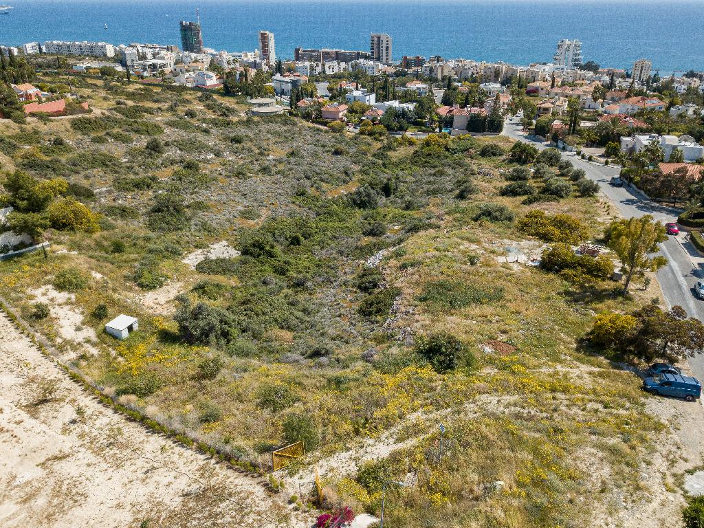 Field (Share) - Agios Tychonas, Limassol