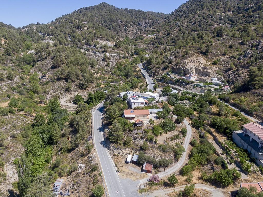 Detached house-Pelendri-PR42960