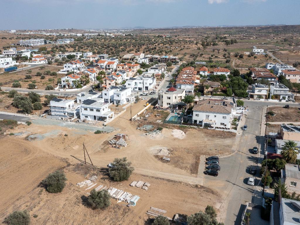 Plot - Tseri, Nicosia