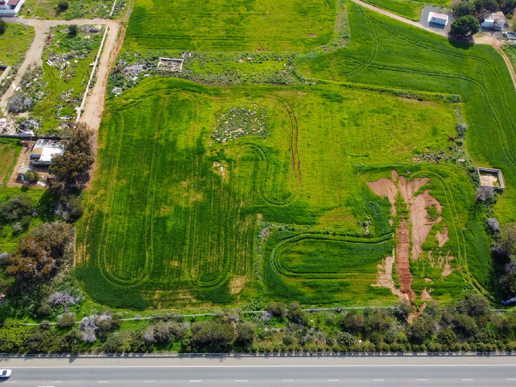 Field-Sotira-PR41913