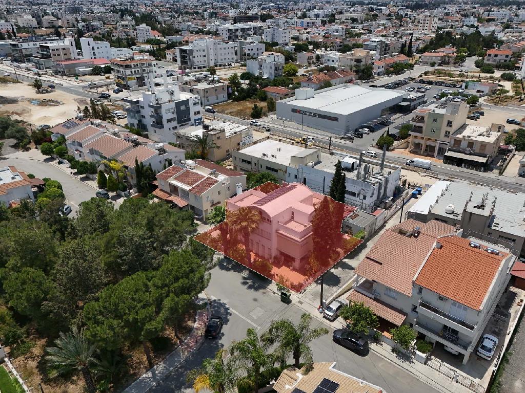 &Alpha;&nu;&epsilon;&xi;ά&rho;&tau;&eta;&tau;&eta; &kappa;&alpha;&tau;&omicron;&iota;&kappa;ί&alpha;, Ά&gamma;&iota;&omicron;&sigmaf; &Beta;&alpha;&sigma;ί&lambda;&epsilon;&iota;&omicron;&sigmaf;, &Sigma;&tau;&rho;ό&beta;&omicron;&lambda;&omicron;&sigmaf;, &Lambda;&epsilon;&upsilon;&kappa;&omega;&sigma;ί&alpha;
