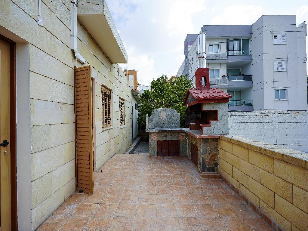 Semidetached house-Strovolos-PR38654