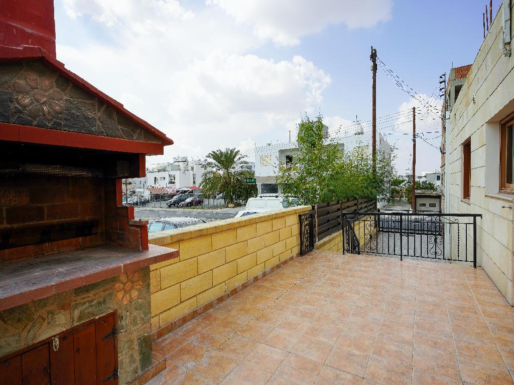 Semidetached house-Strovolos-PR38654