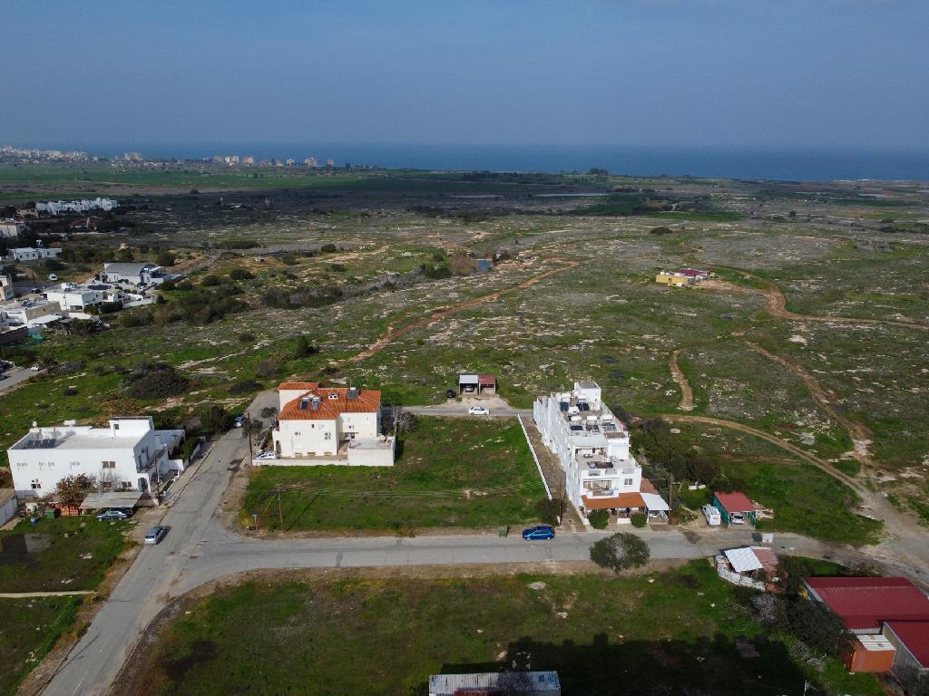 &Chi;&omega;&rho;ά&phi;&iota;-&Pi;&alpha;&rho;&alpha;&lambda;ί&mu;&nu;&iota;-PR44218