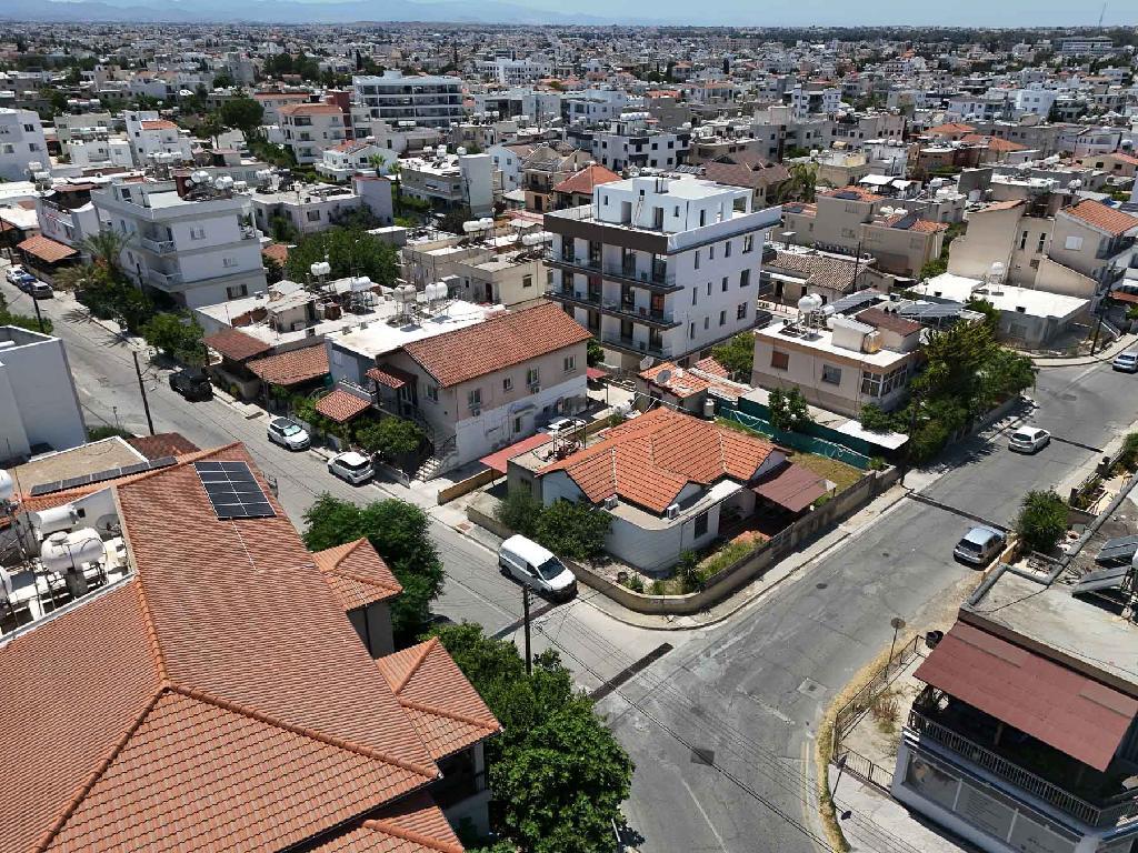 &Kappa;&alpha;&tau;&omicron;&iota;&kappa;ί&alpha; - Ά&gamma;&iota;&omicron;&sigmaf; &Beta;&alpha;&sigma;ί&lambda;&epsilon;&iota;&omicron;&sigmaf;, &Sigma;&tau;&rho;ό&beta;&omicron;&lambda;&omicron;&sigmaf;, &Lambda;&epsilon;&upsilon;&kappa;&omega;&sigma;ί&alpha;