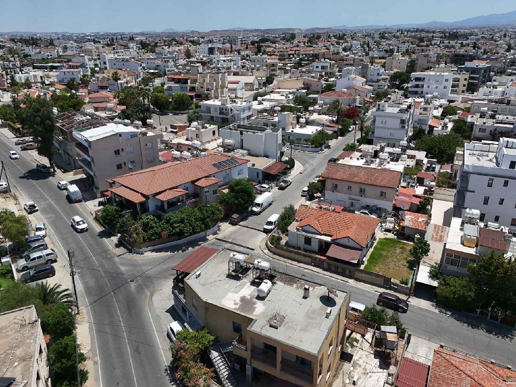 &Kappa;&alpha;&tau;&omicron;&iota;&kappa;ί&alpha; - Ά&gamma;&iota;&omicron;&sigmaf; &Beta;&alpha;&sigma;ί&lambda;&epsilon;&iota;&omicron;&sigmaf;, &Sigma;&tau;&rho;ό&beta;&omicron;&lambda;&omicron;&sigmaf;, &Lambda;&epsilon;&upsilon;&kappa;&omega;&sigma;ί&alpha;