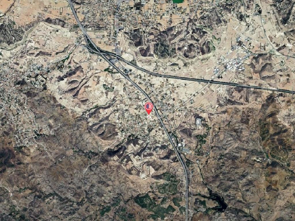 Field-Alambra-PR41918