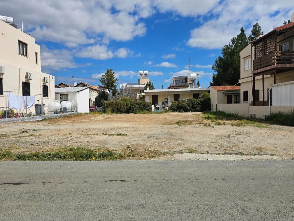 Plot-Lakatameia-PR42100