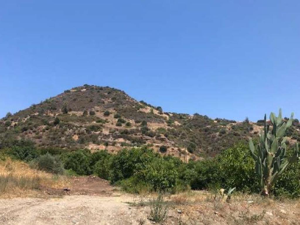 &Chi;&omega;&rho;ά&phi;&iota; - &Kappa;ά&tau;&omega; &Pi;ύ&rho;&gamma;&omicron;&sigmaf;, &Lambda;&epsilon;&upsilon;&kappa;&omega;&sigma;ί&alpha;