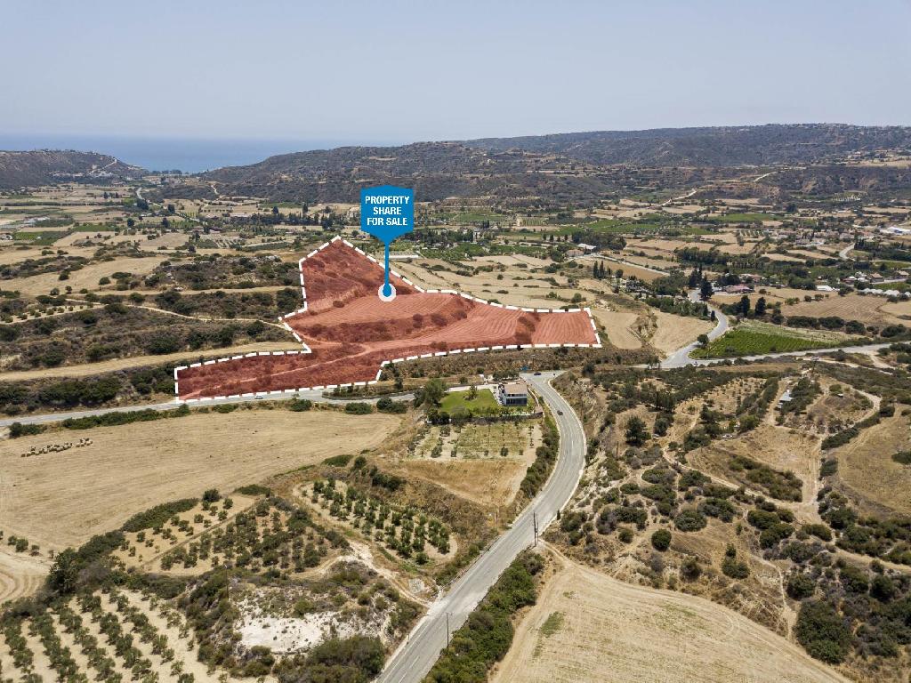 Field-Pissouri-PR32828