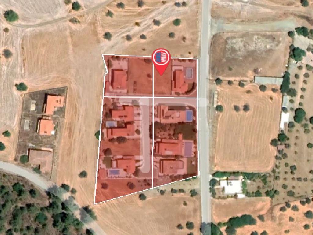 Plot - Pyrga, Larnaca