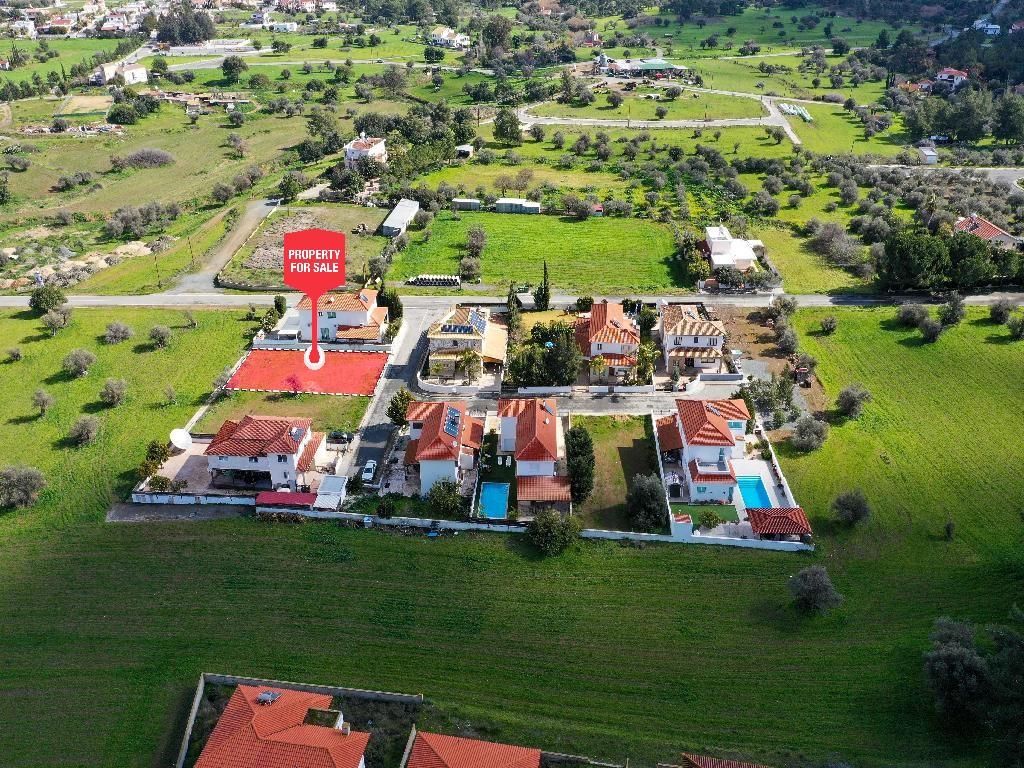 Plot - Pyrga, Larnaca