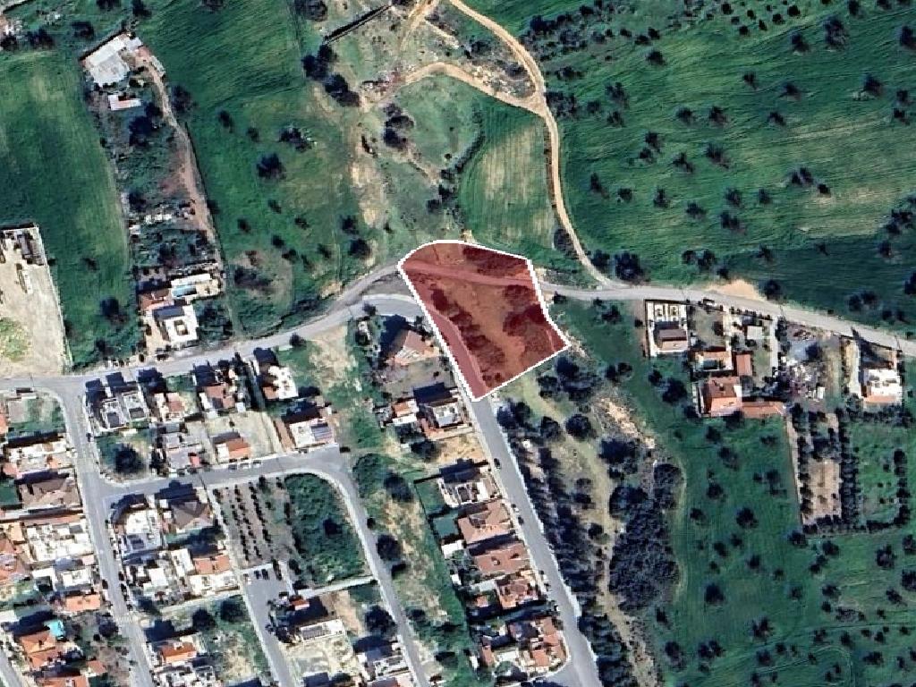 Field-Ypsonas-PR42431