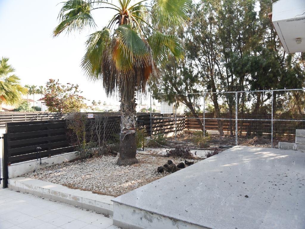 Detached house-Sotira-PR42595