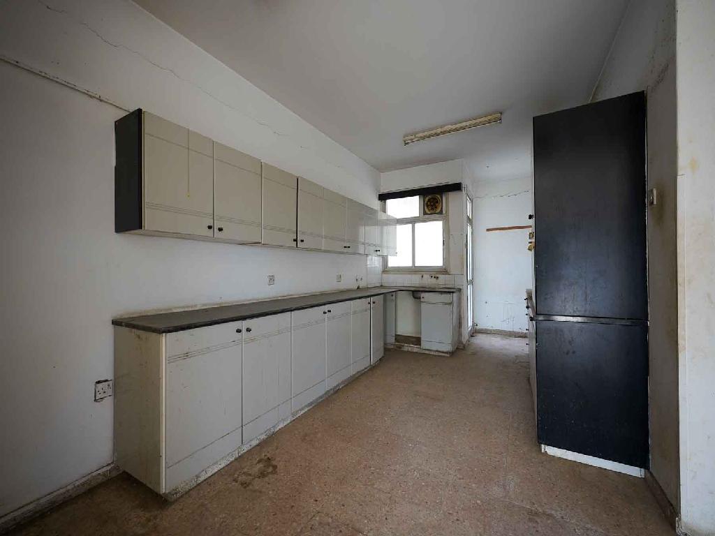 Semidetached house-Nicosia Municipality-PR42795