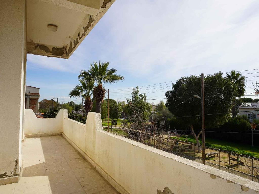 Semidetached house-Nicosia Municipality-PR42795