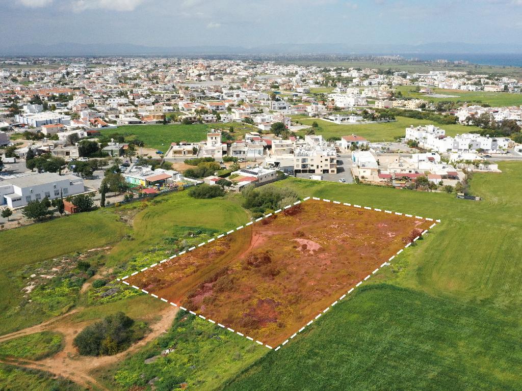 Field (Share) - Paralimni, Famagusta