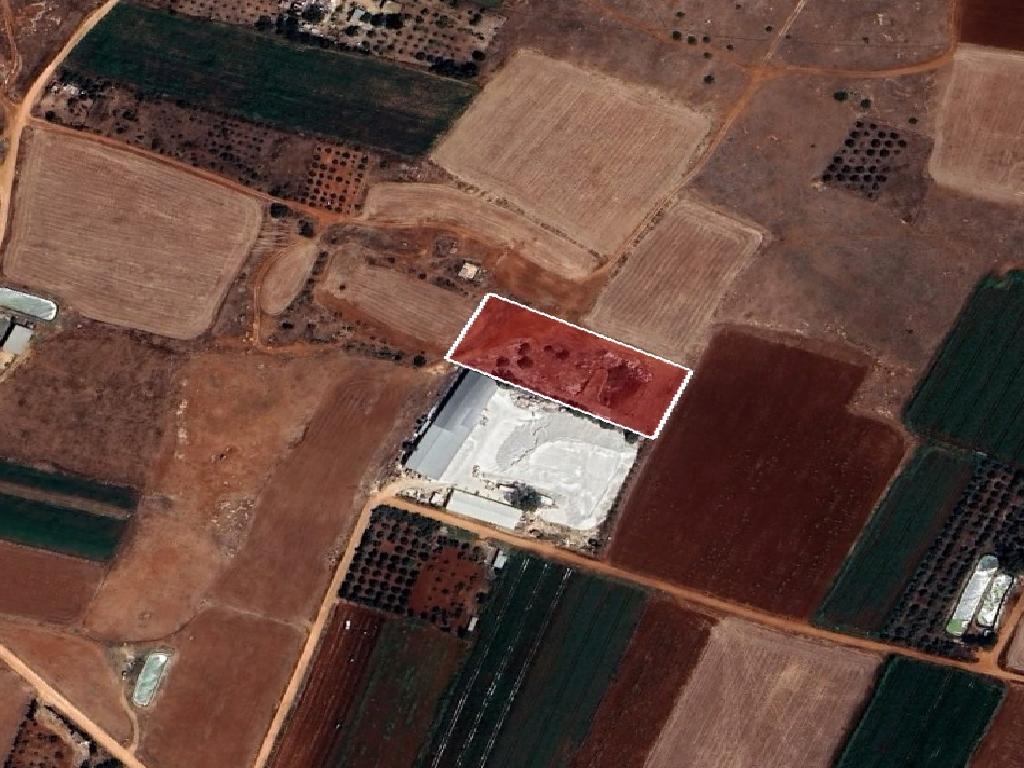 Field-Avgorou-PR41602