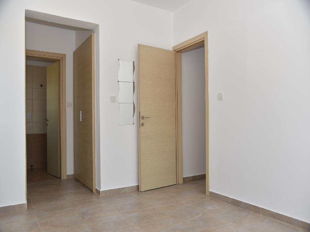 Detached house-Paralimni-PR42299