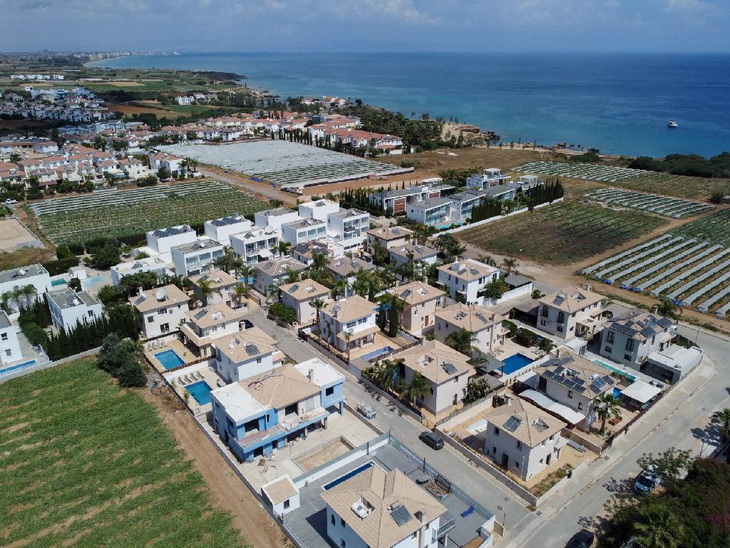 Detached house-Paralimni-PR42299