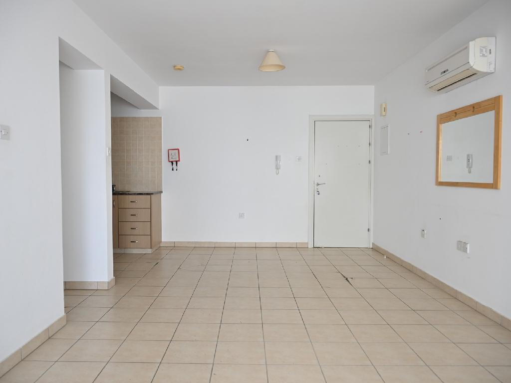 Flat-Paralimni-PR43041