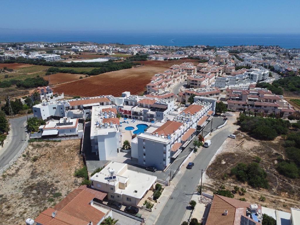 Flat-Paralimni-PR43041