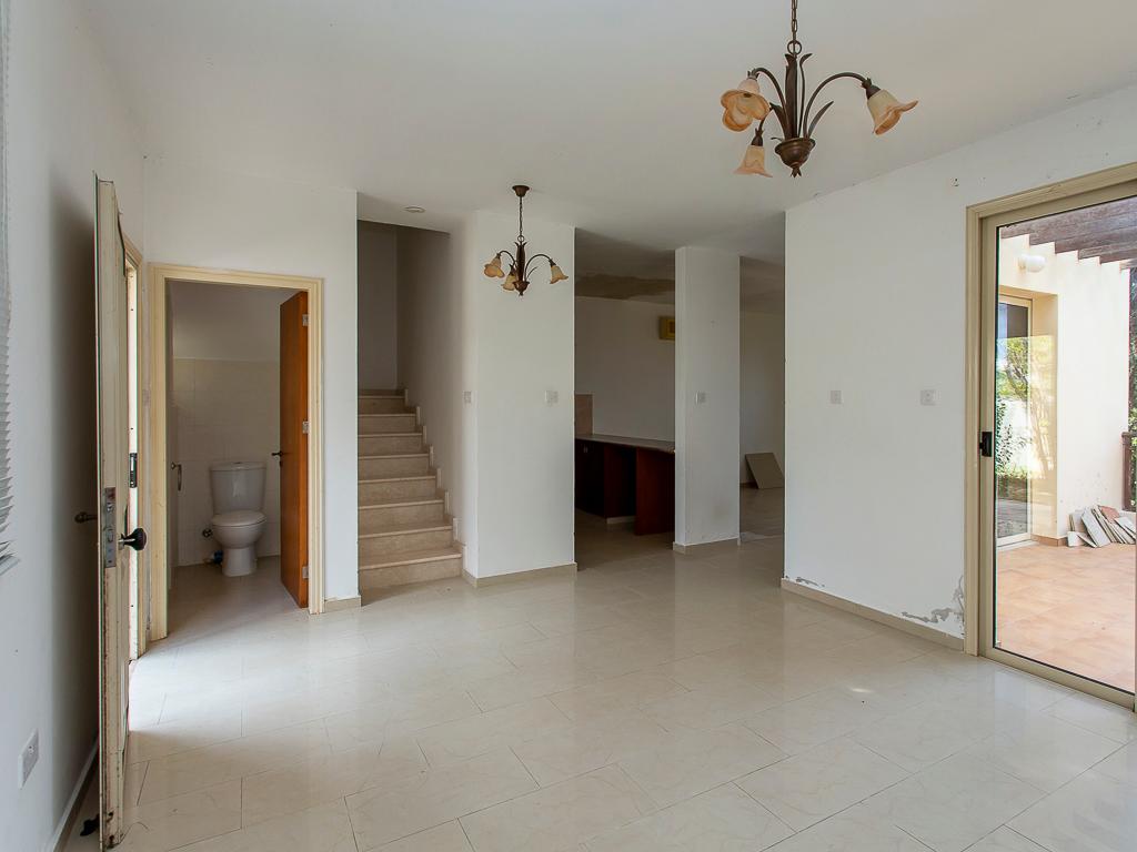 Detached house-Pegeia-PR43112