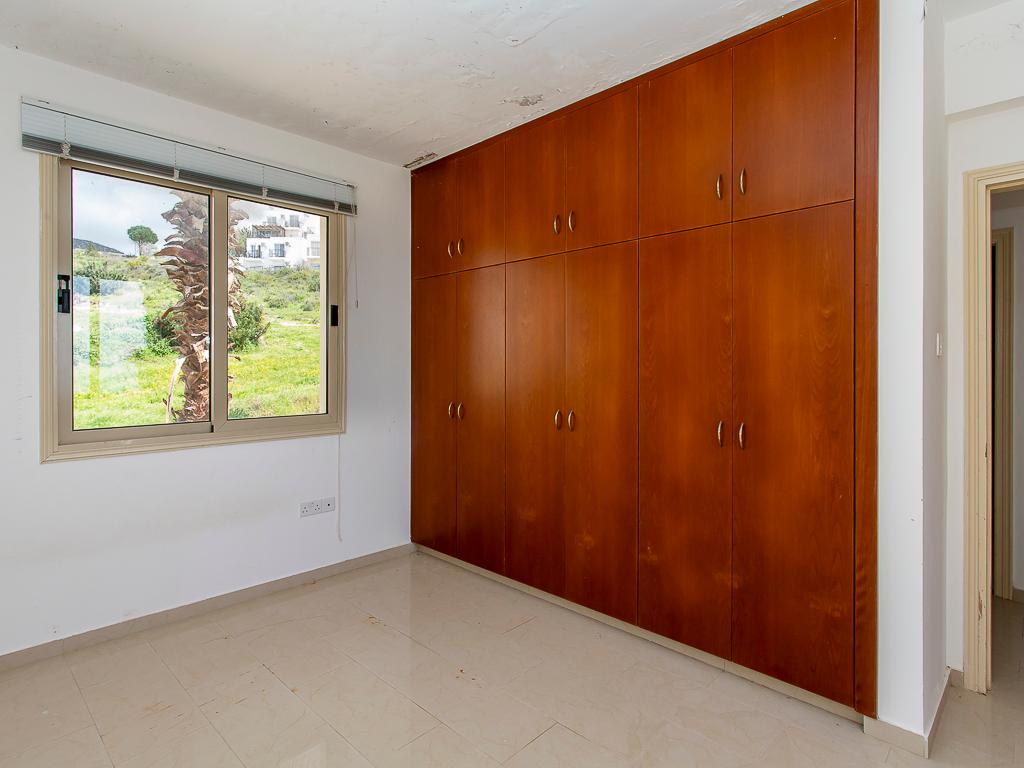 Detached house-Pegeia-PR43112