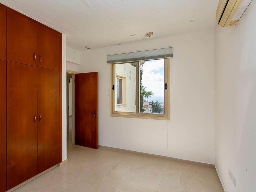 Detached house-Pegeia-PR43112