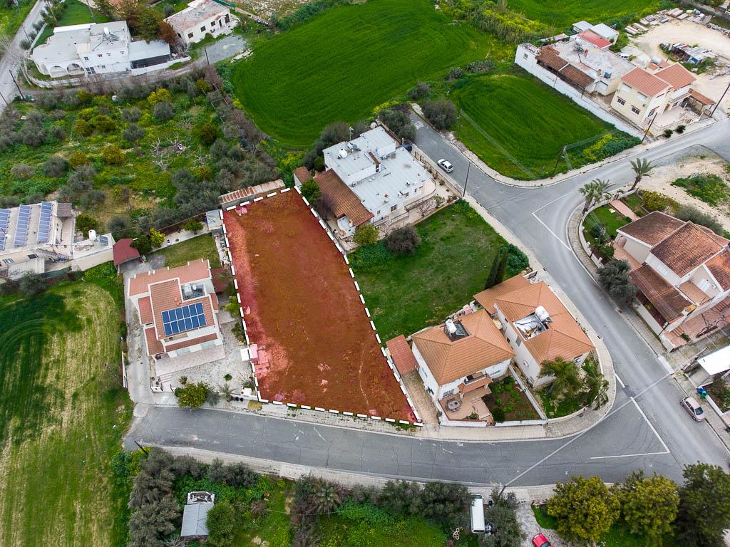 Plot - Dali, Nicosia