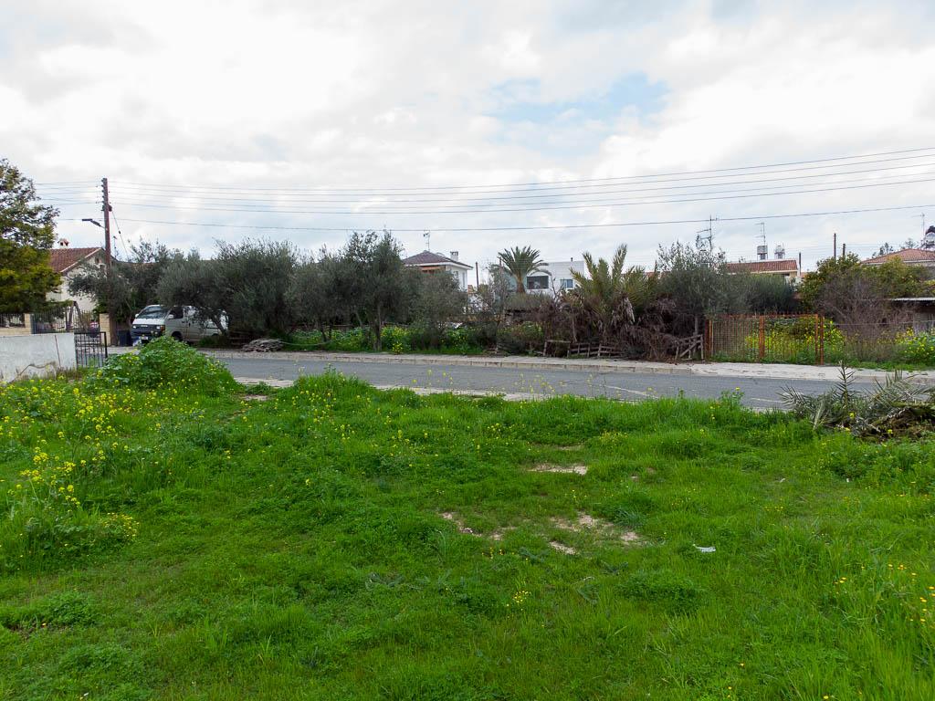 Plot - Dali, Nicosia