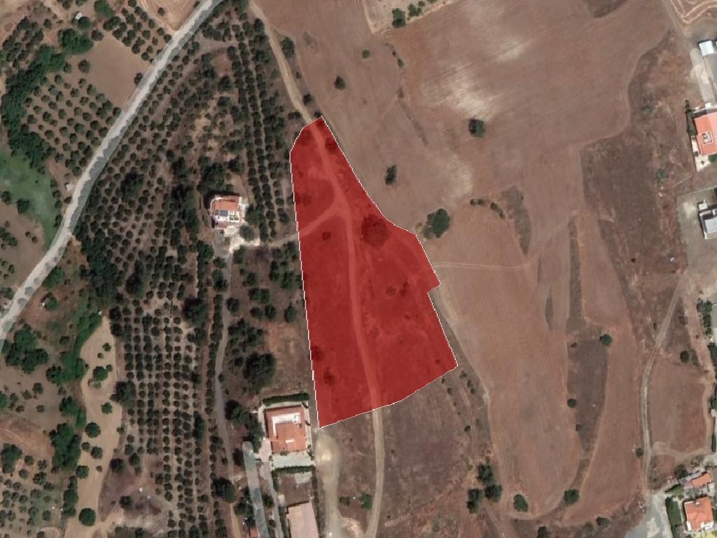 Field-Klirou-PR37660