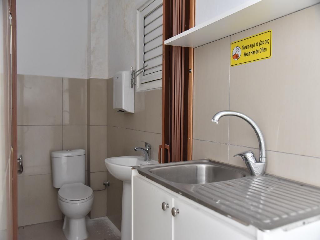 Shop-Larnaca Municipality-PR41840