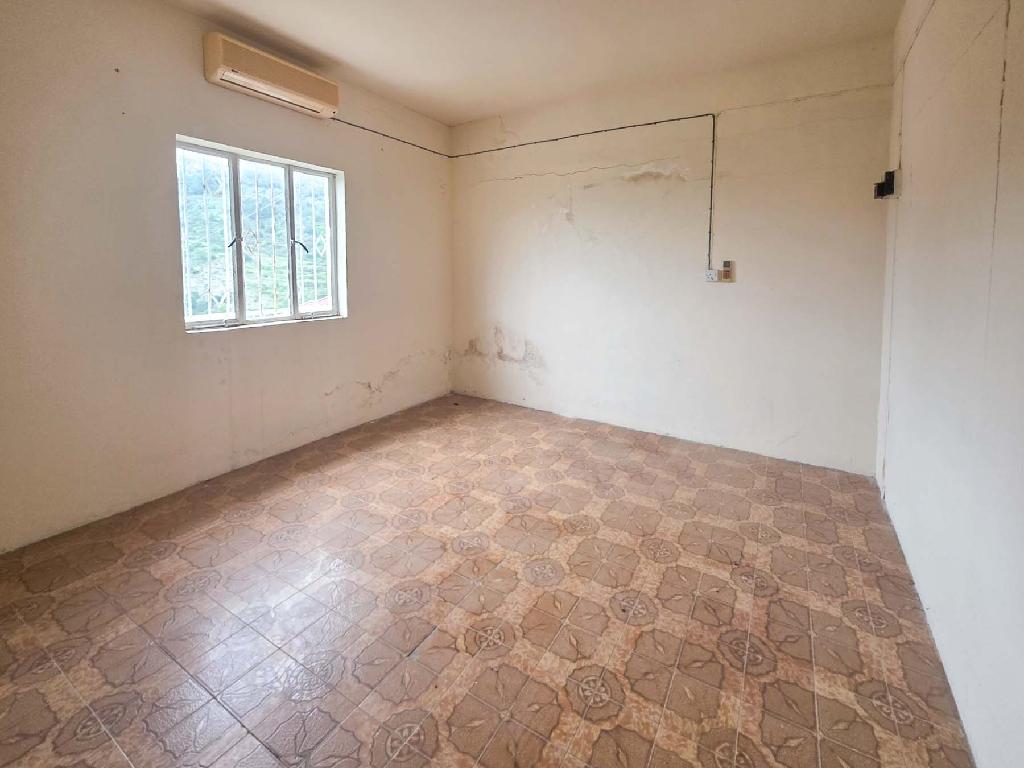 Detached house-Lagoudera-PR42466