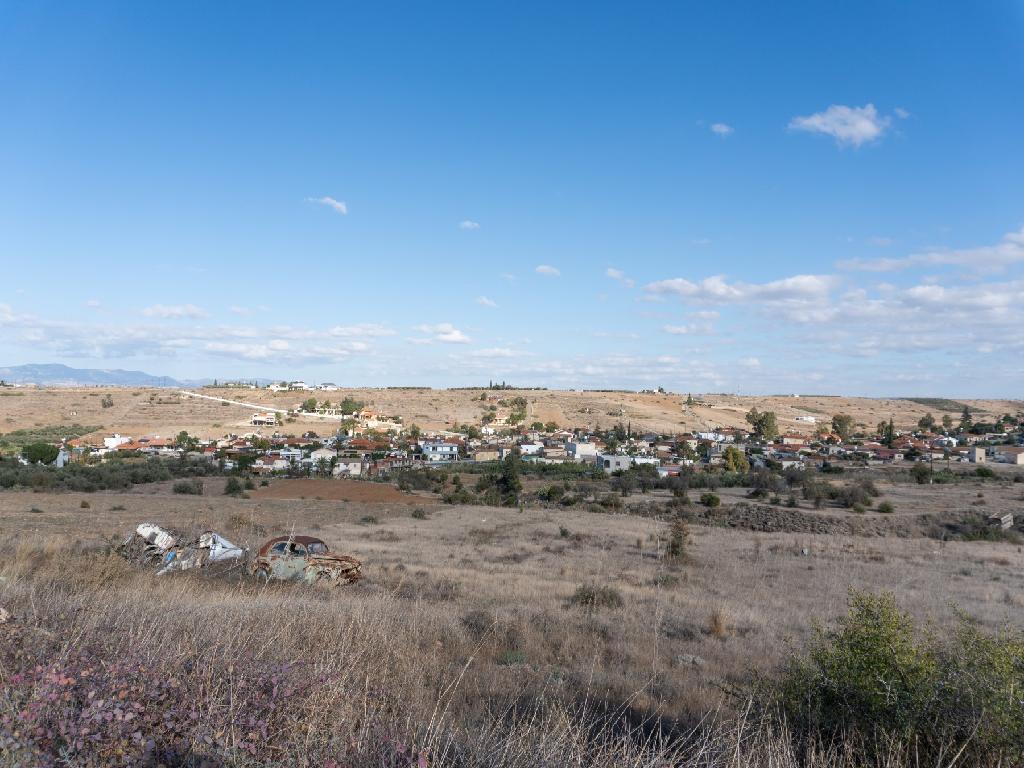Field - Potami, Nicosia
