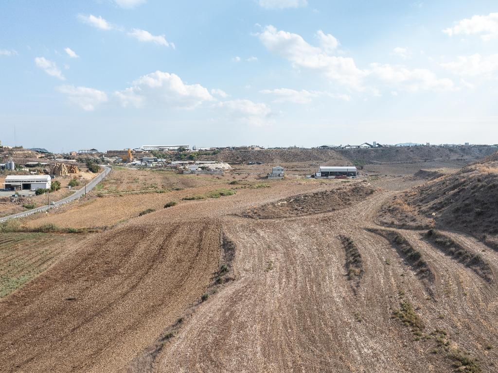 Field (Share) - Dali, Nicosia