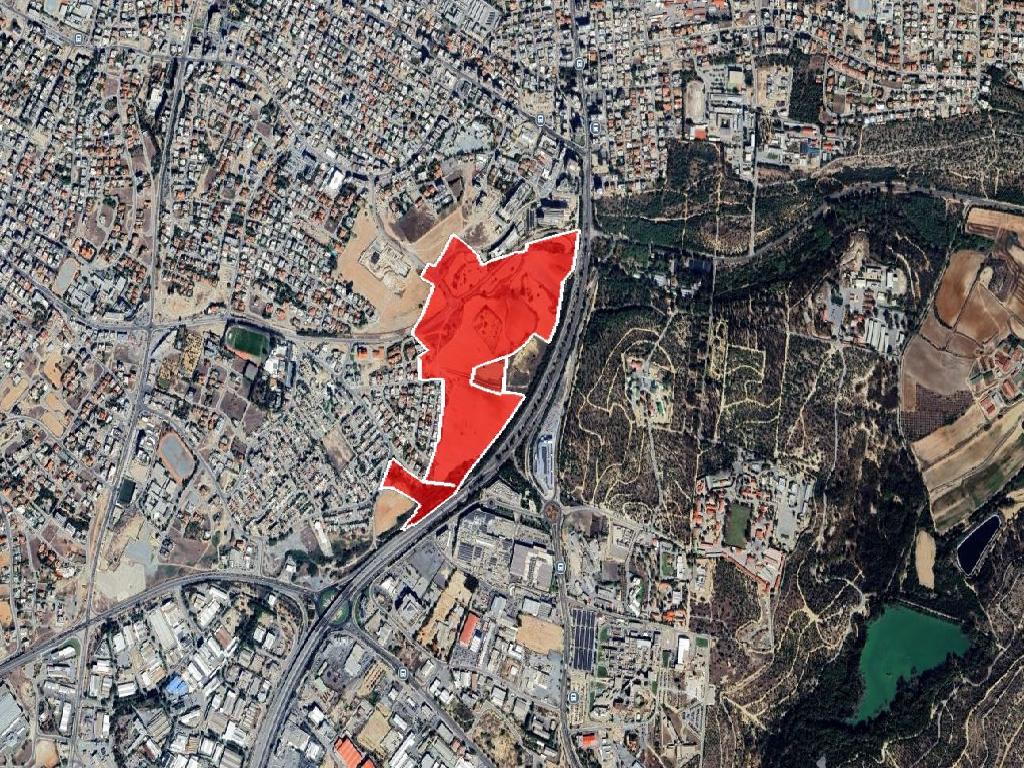 Field-Strovolos-CP10072