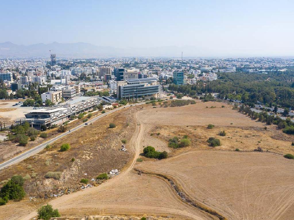 Field-Strovolos-CP10072