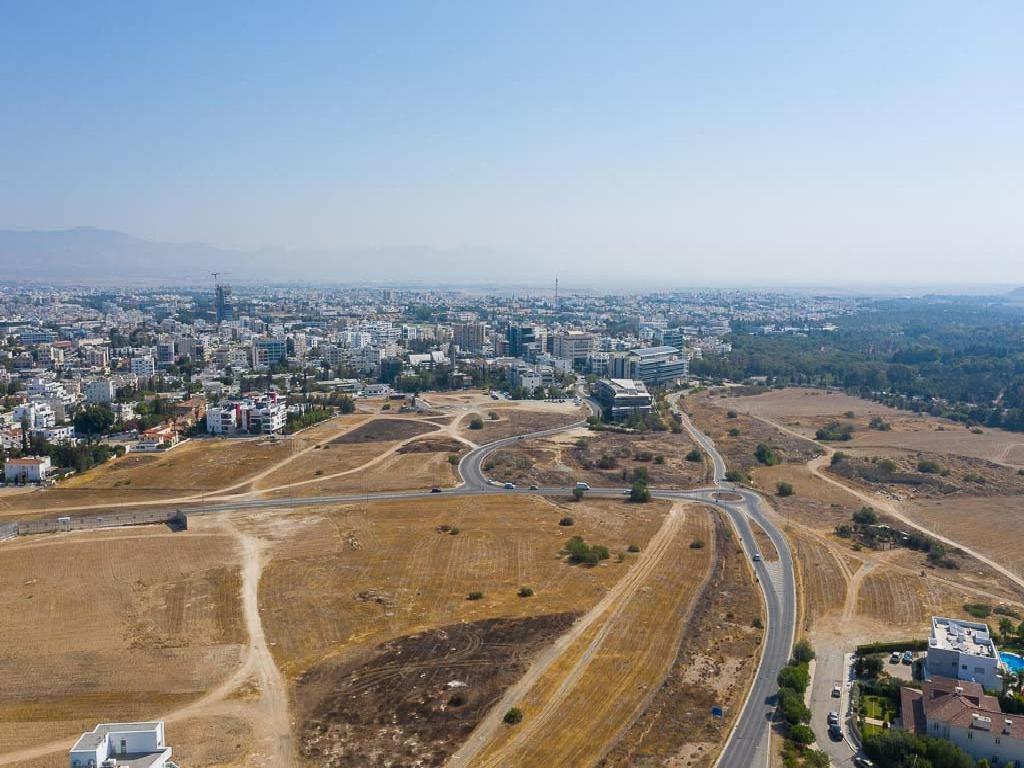 Field-Strovolos-CP10072