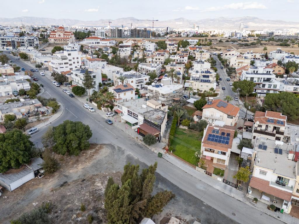 Building (share) - Strovolos, Nicosia