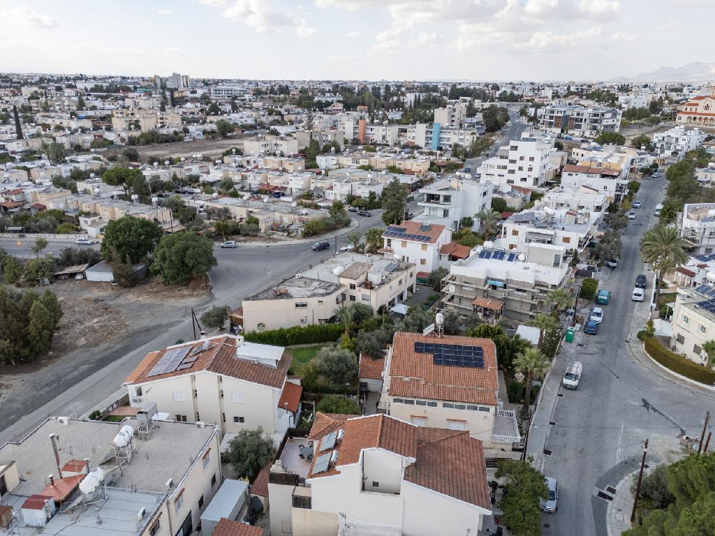 Building (share) - Strovolos, Nicosia