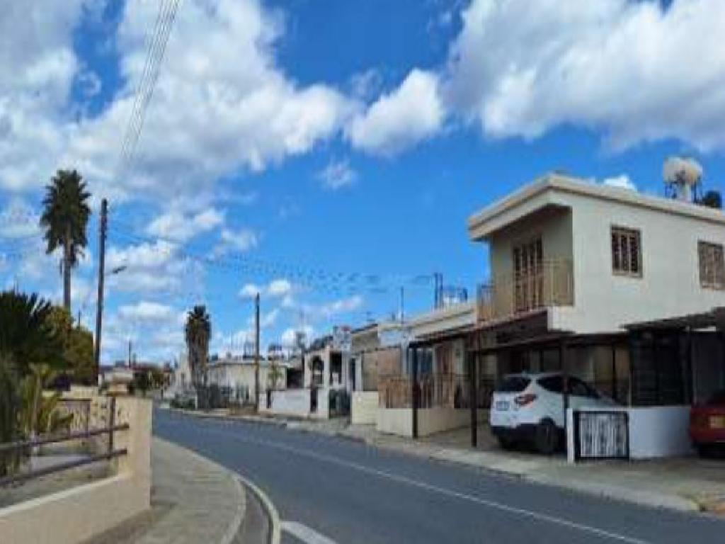 &Kappa;&alpha;&tau;&omicron;&iota;&kappa;ί&alpha; - &Alpha;&chi;&epsilon;&rho;ί&tau;&omicron;&upsilon;, &Alpha;&mu;&mu;ό&chi;&omega;&sigma;&tau;&omicron;&sigmaf;