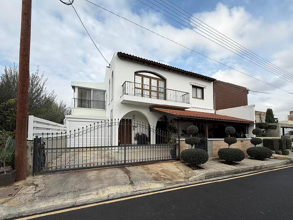 Two storey building (Share) - Kato Deutera, Nicosia