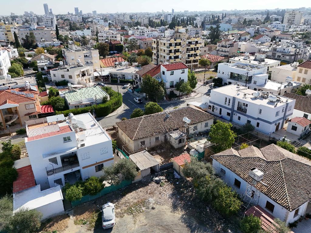 Plot - Agios Dometios, Nicosia