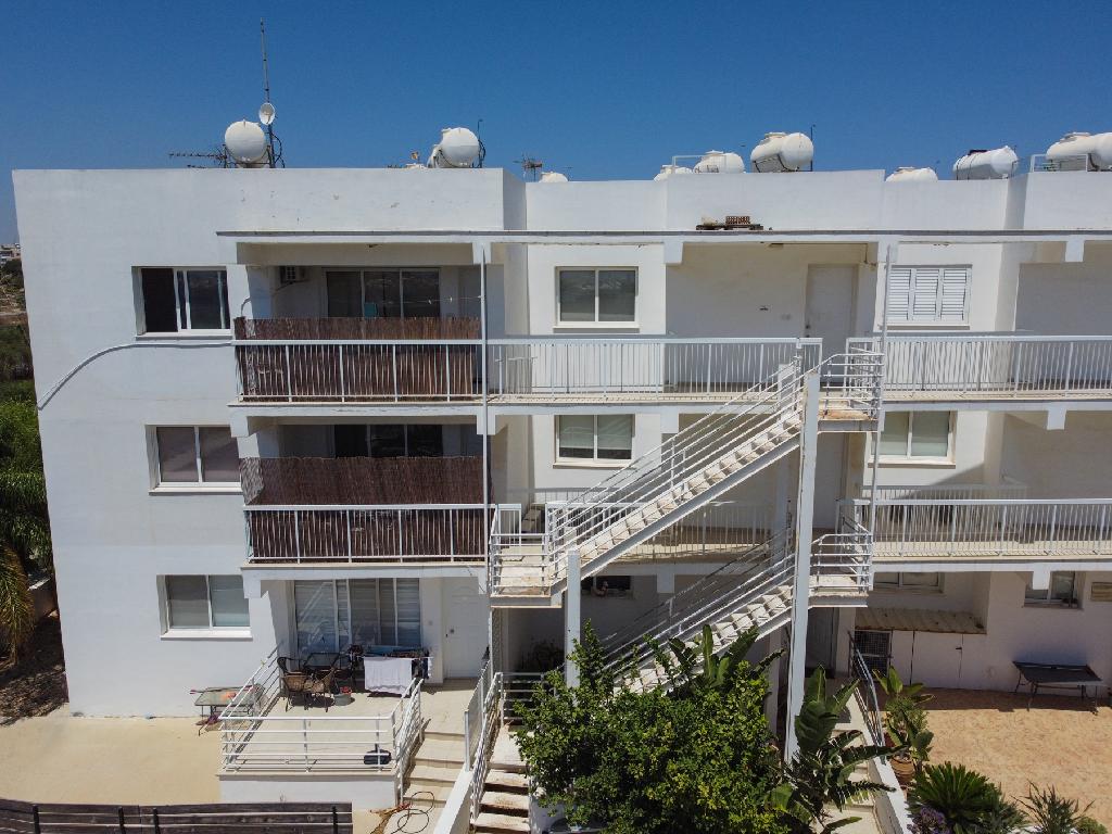 Flat-Paralimni-PR43116