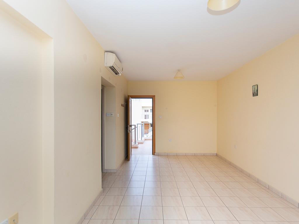 Flat-Paphos Municipality-PR44359