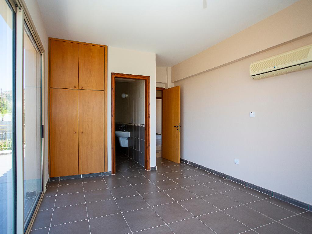 Detached house-Argaka-PR45311