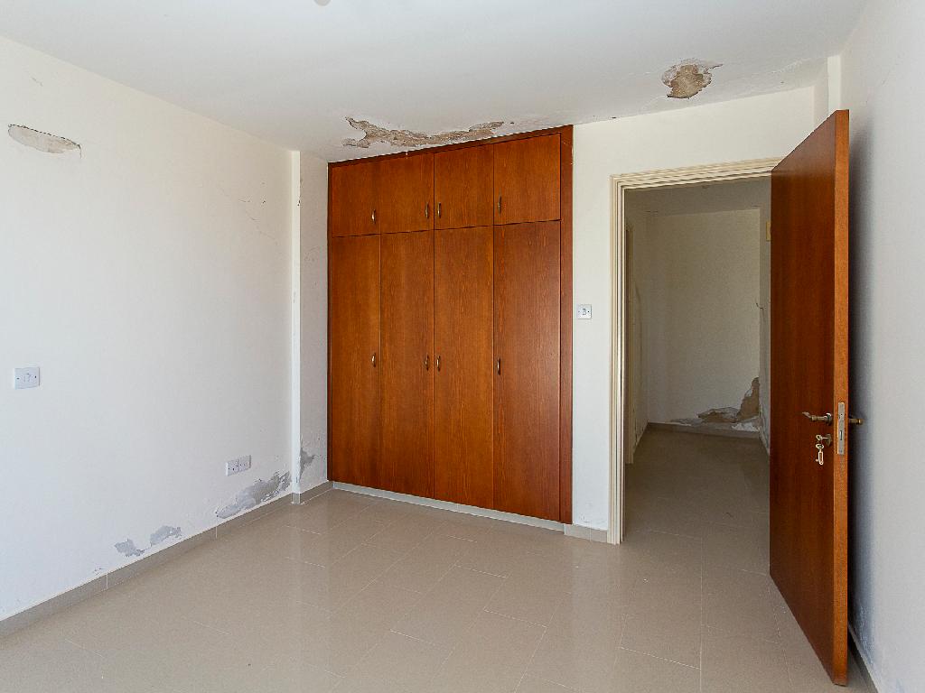Flat-Pegeia-PR45817