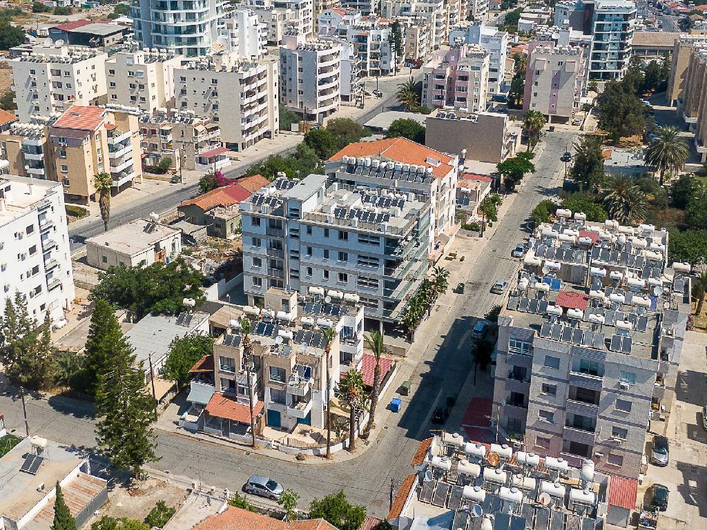 &Delta;&iota;&alpha;&mu;έ&rho;&iota;&sigma;&mu;&alpha; - &Delta;ή&mu;&omicron;&sigmaf; &Lambda;ά&rho;&nu;&alpha;&kappa;&alpha;&sigmaf;, &Lambda;ά&rho;&nu;&alpha;&kappa;&alpha;