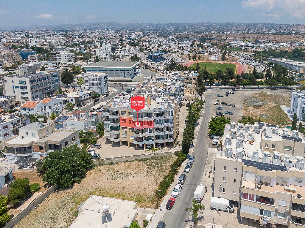 &Delta;&iota;&alpha;&mu;έ&rho;&iota;&sigma;&mu;&alpha; - Venetsianos Court - Ά&gamma;&iota;&omicron;&sigmaf; &Theta;&epsilon;ό&delta;&omega;&rho;&omicron;&sigmaf;, &Pi;ά&phi;&omicron;&sigmaf;